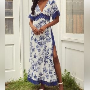 Elegant Blue and White Floral Maxi Dress